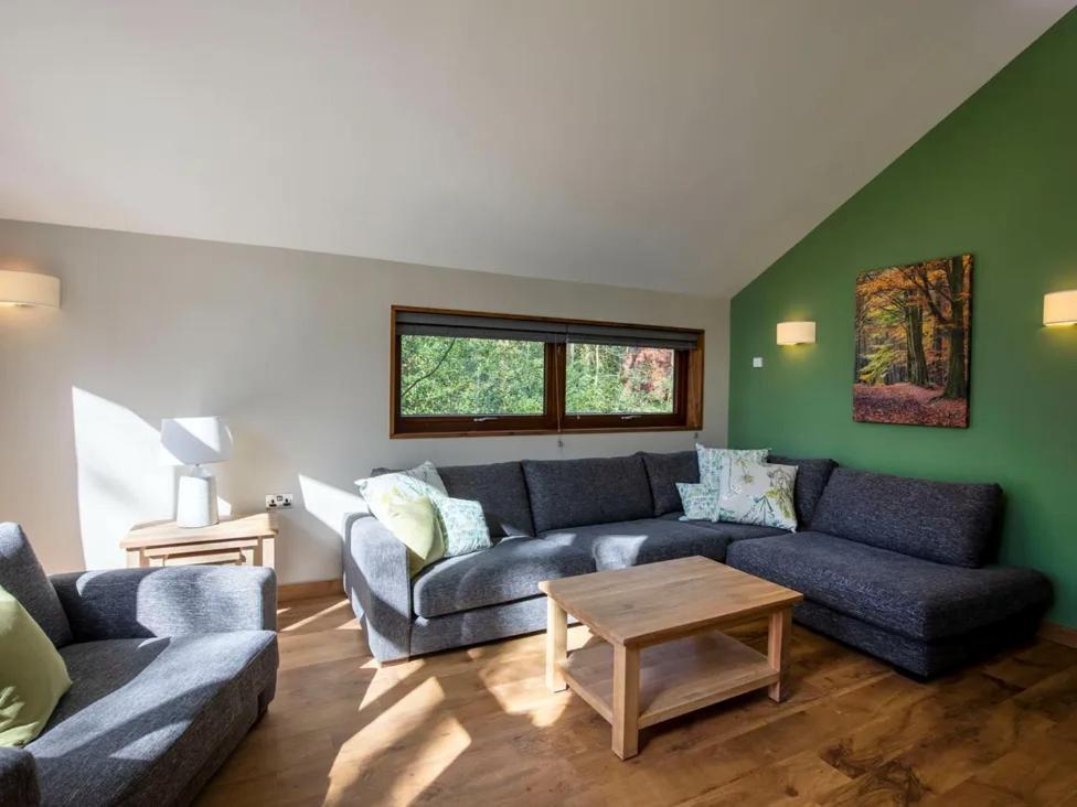 Blackwood Forest Cabins - Forest Holidays Popham Extérieur photo