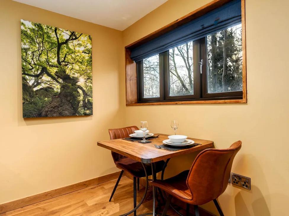 Blackwood Forest Cabins - Forest Holidays Popham Extérieur photo